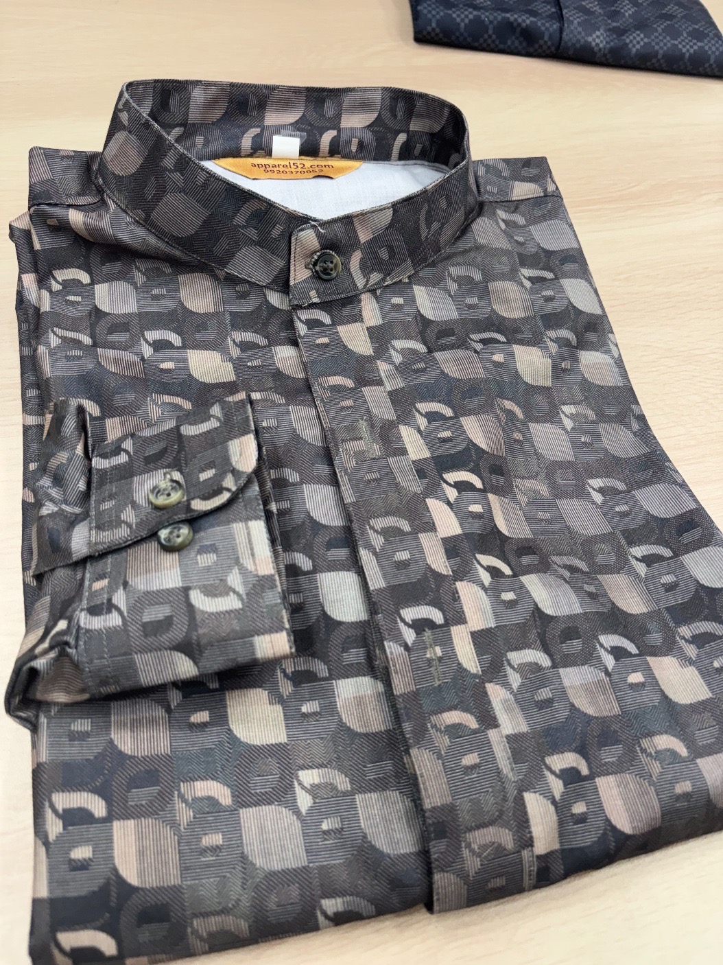 le Size, 38 